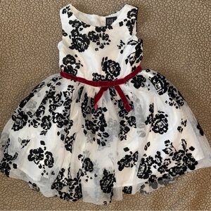 White dress with Black velvet flowers, Dress with Red velvet Accents, toddler 4​